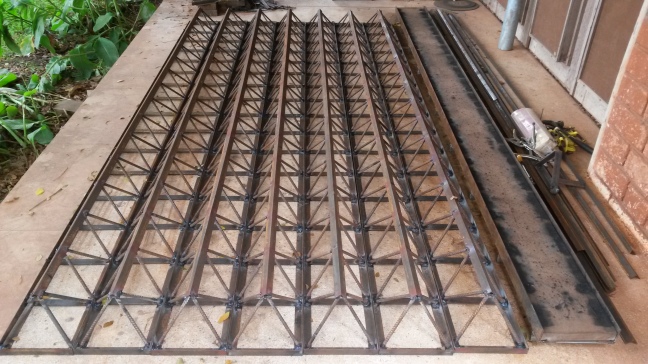 9 7 1.5in semi-octet trusses welded, load to paint